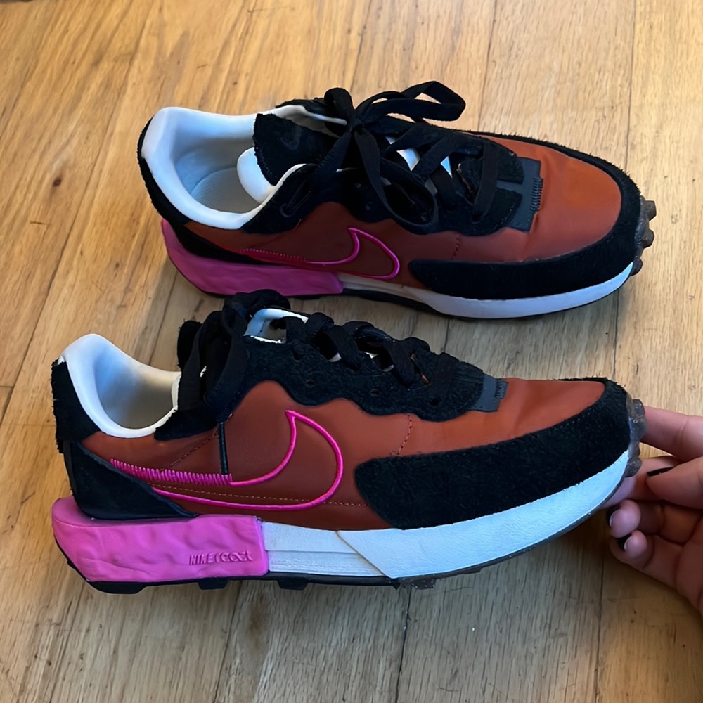 Nike Fontanka shoes